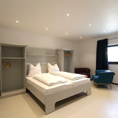 Neumann's Uebernachtung