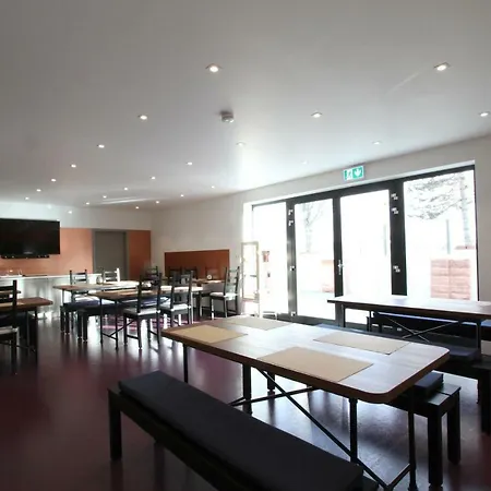 Neumann's Uebernachten Couette-café *