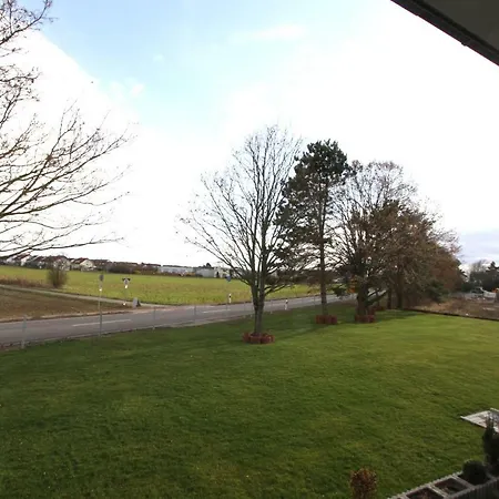 Neumann's Uebernachtung Bed & Breakfast 3*